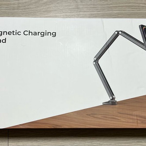 KUXIU 아이패드 접이식 마그네틱 충전 거치대