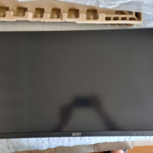 MP273U 4K 모니터 팝니다