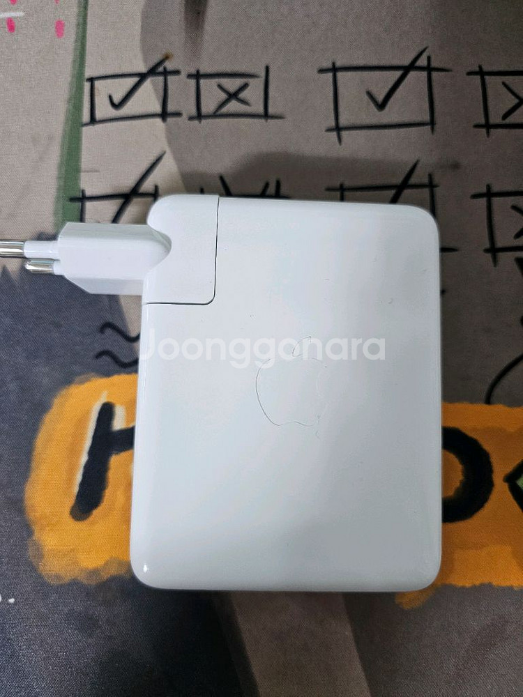 애플 140w 어댑터 팝니다--0