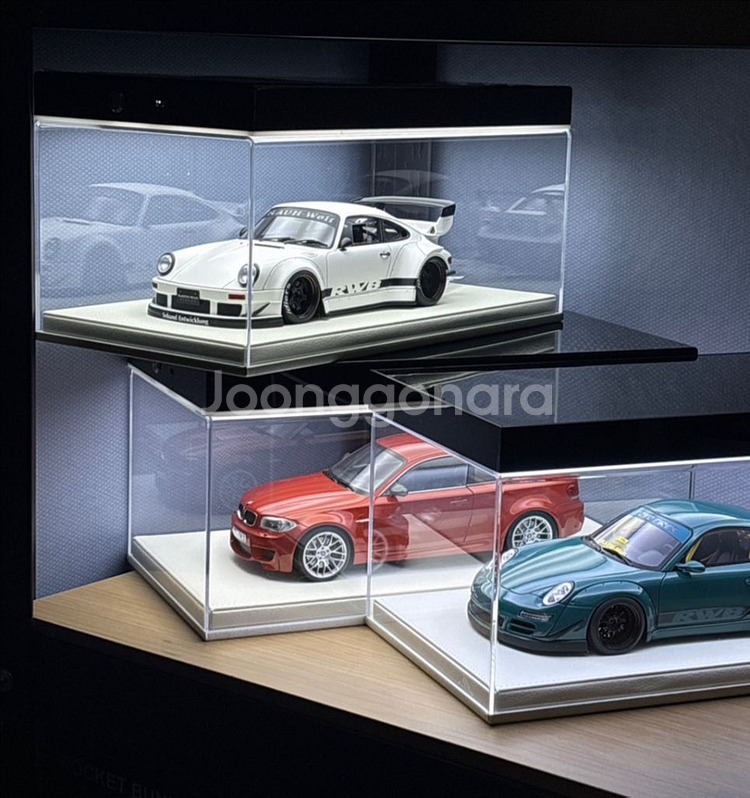 1:18 다이캐스트 이그니션 포르쉐 930,997rwb--3