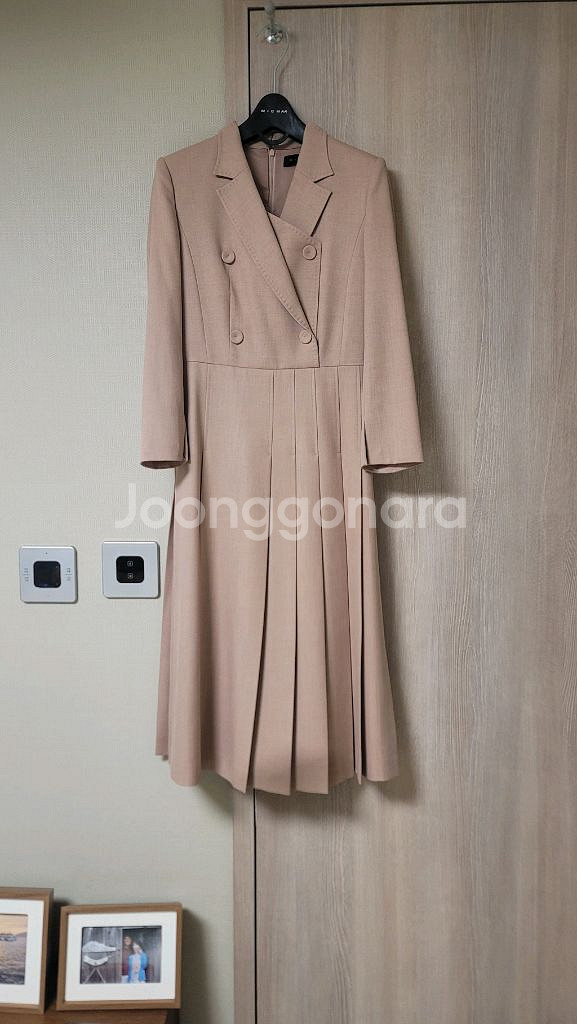 (3회착용) 미샤 트렌치코트 스타일 원피스(사이즈44)--1