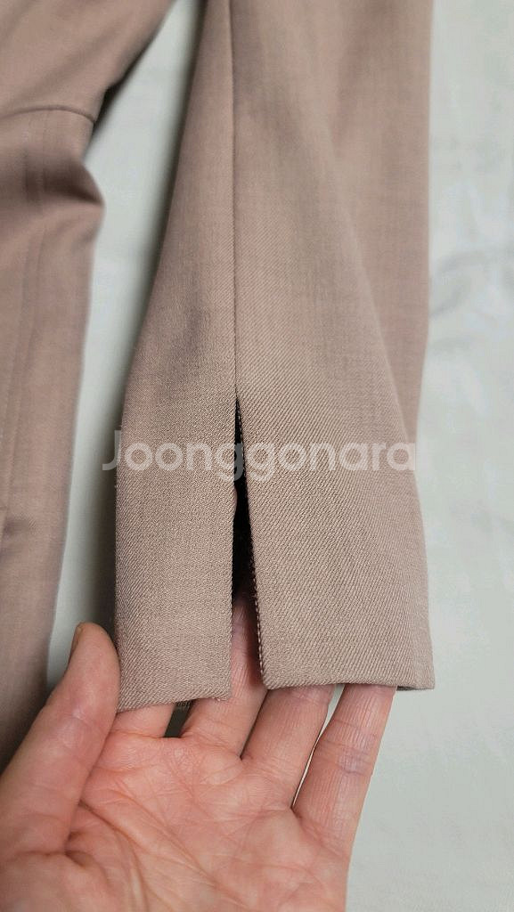 (3회착용) 미샤 트렌치코트 스타일 원피스(사이즈44)--5