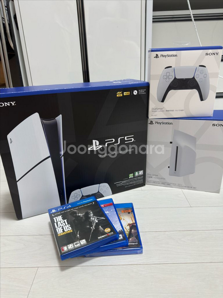 ps5 슬림 디지털에디션+디스크 팔아요--0