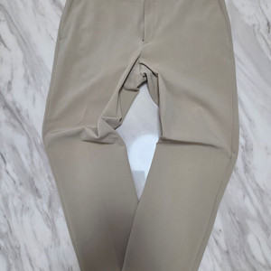 솔리드옴므 베이지 슬랙스