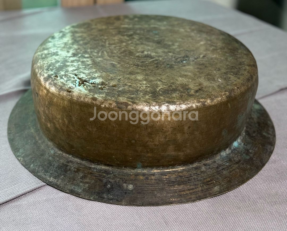 옛날 유기 대야--2