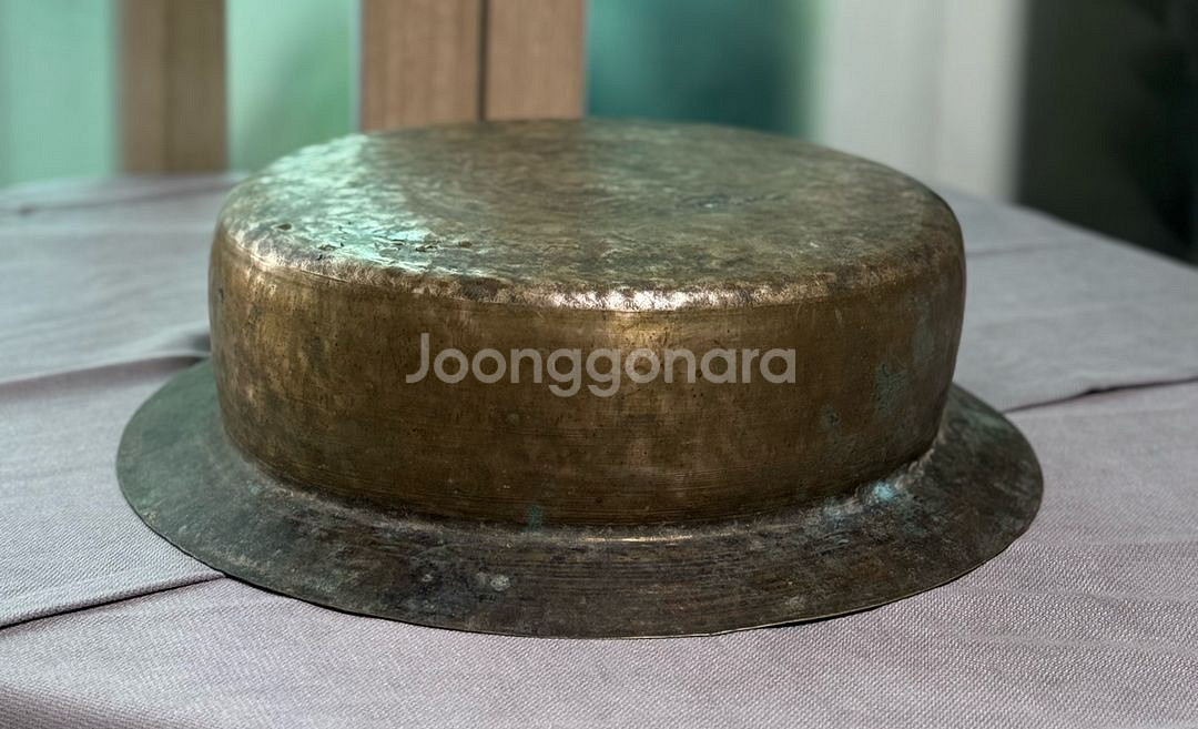 옛날 유기 대야--3