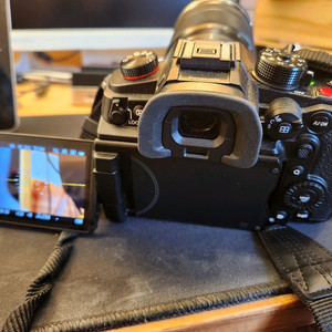 파나소닉 gh6 , 올림푸스 40-150mm 2.8 pro