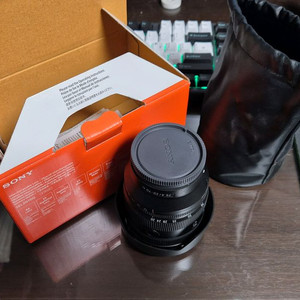 소니 FE 20-70mm F4 G 렌즈 팝니다.