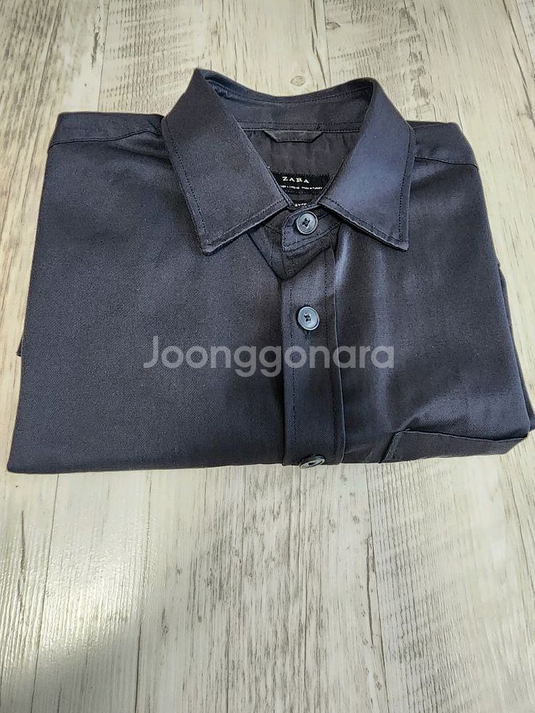 ZARA 자라 블랙 셔츠 미국L(105사이즈) 팜.--0