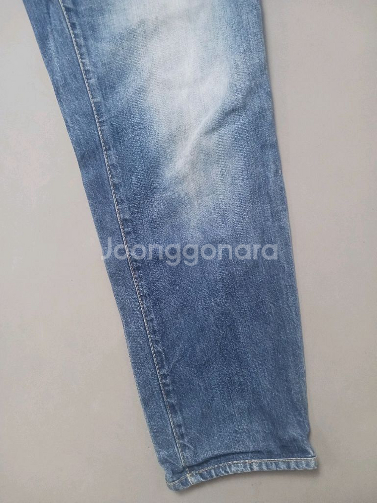 [36] 정품 디스퀘어드2 눈꽃페인트 슬림진 청바지--4