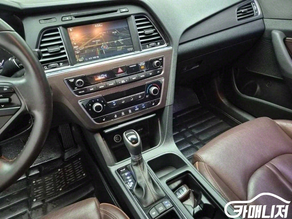 [현대]LF 쏘나타 2.0 케어플러스 (5인승) #앱특--9
