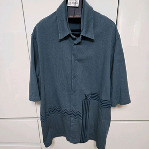 루이비통 카라코람 반팔 져지 셔츠 XL 국내매장판