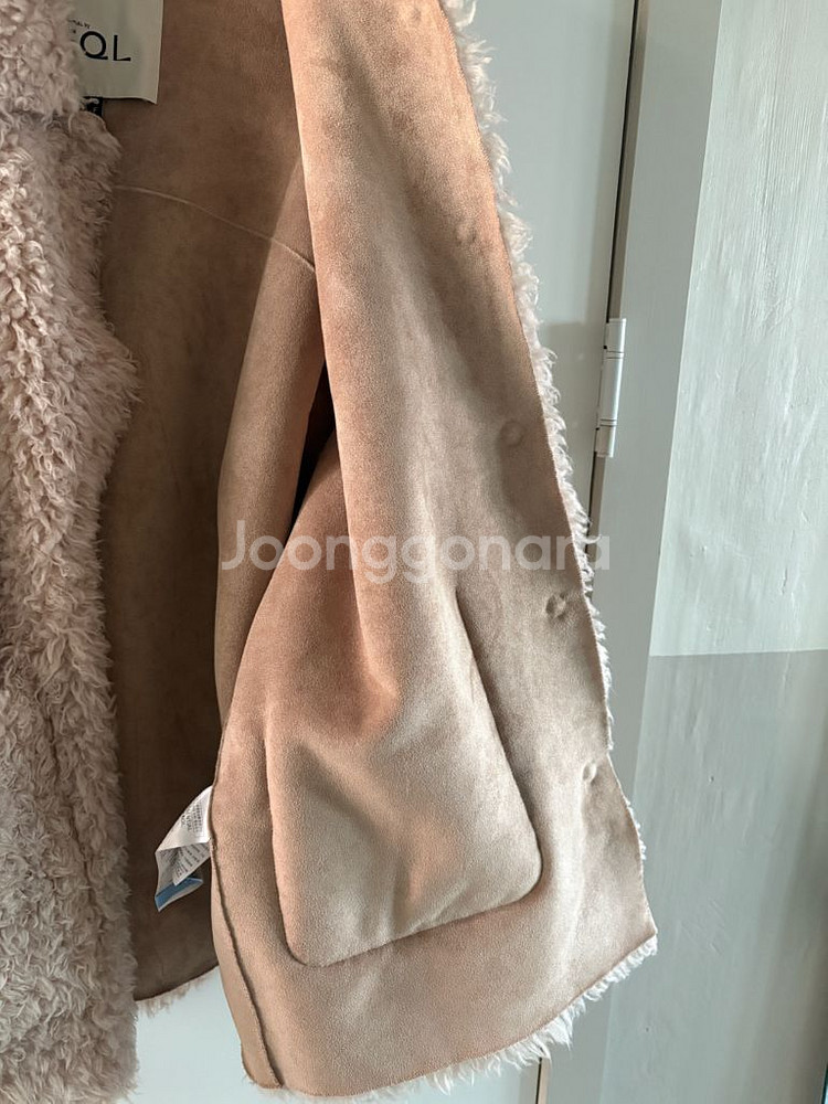 ESSENTIAL by EQL Shearing Fur--3