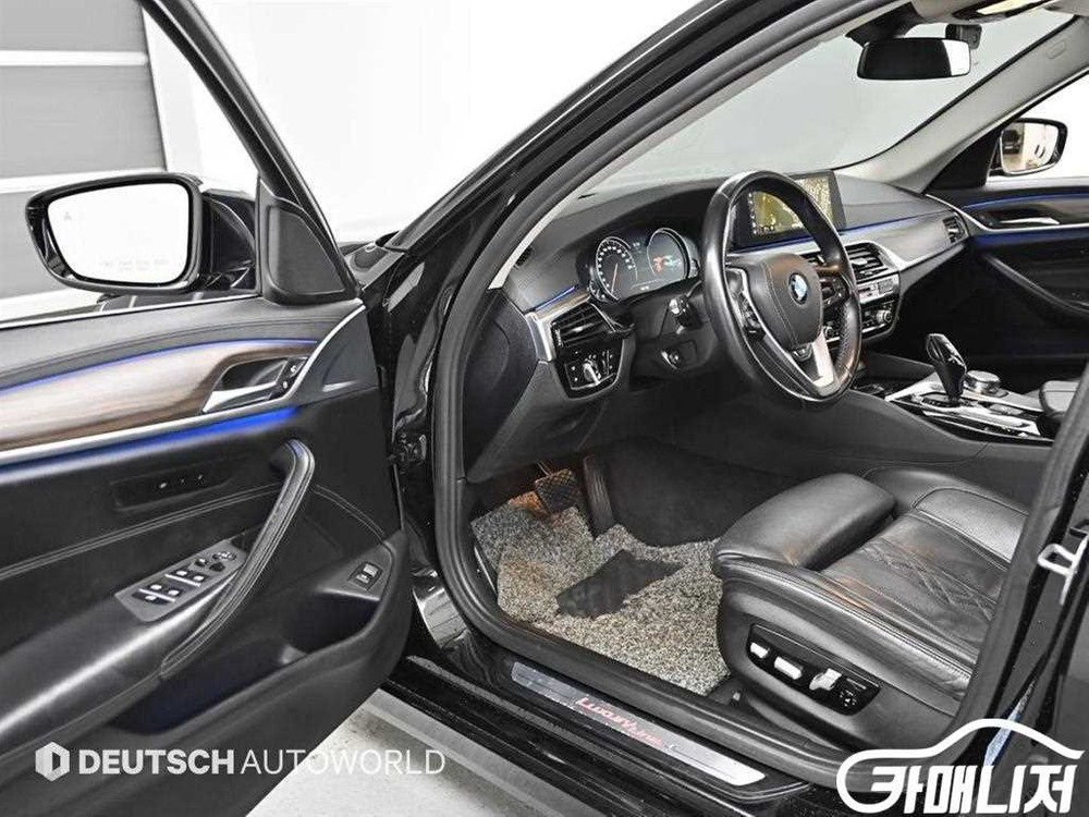 [BMW]5시리즈 (G30) 530i M 스포츠 플러스--8