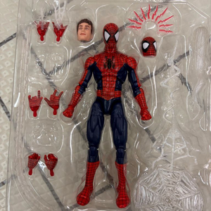 마블레전드 맥시멈스파이더맨 팔아요