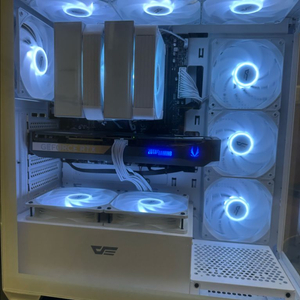 고사양 게이밍 PC (7800X3D ,RTX 5070)