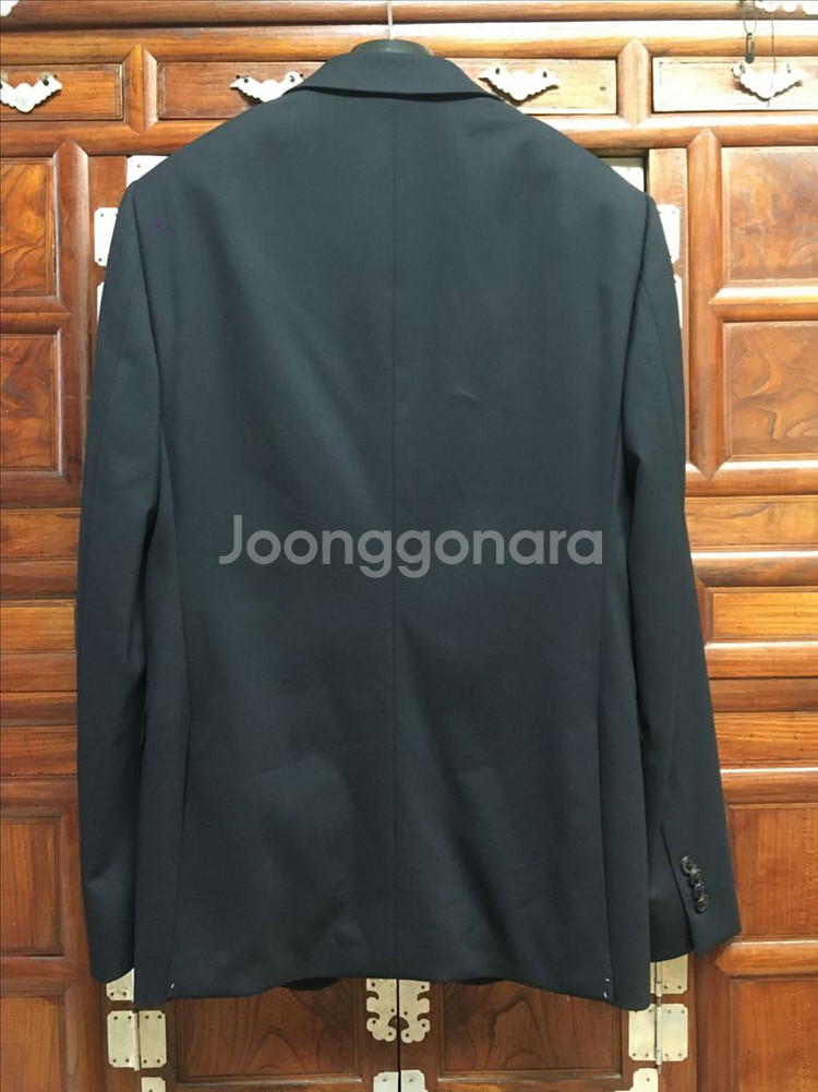 솔리드옴므 네이비 블레이져 95사이즈--1