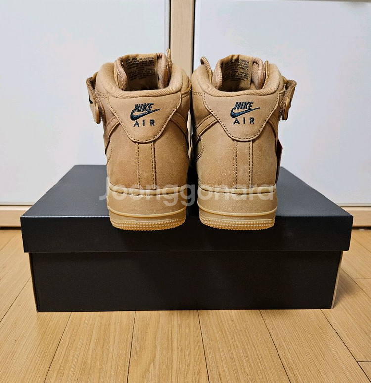 [새상품] 나이키 에어포스 미드 된장 285--4