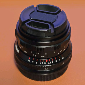 Pergear 35mm F1.4 L마운트 풀프레임렌즈