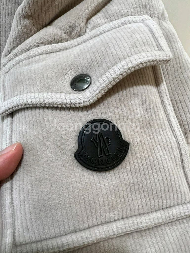 몽클레어 마야패딩 4사이즈 (새상품급,한정판)--2