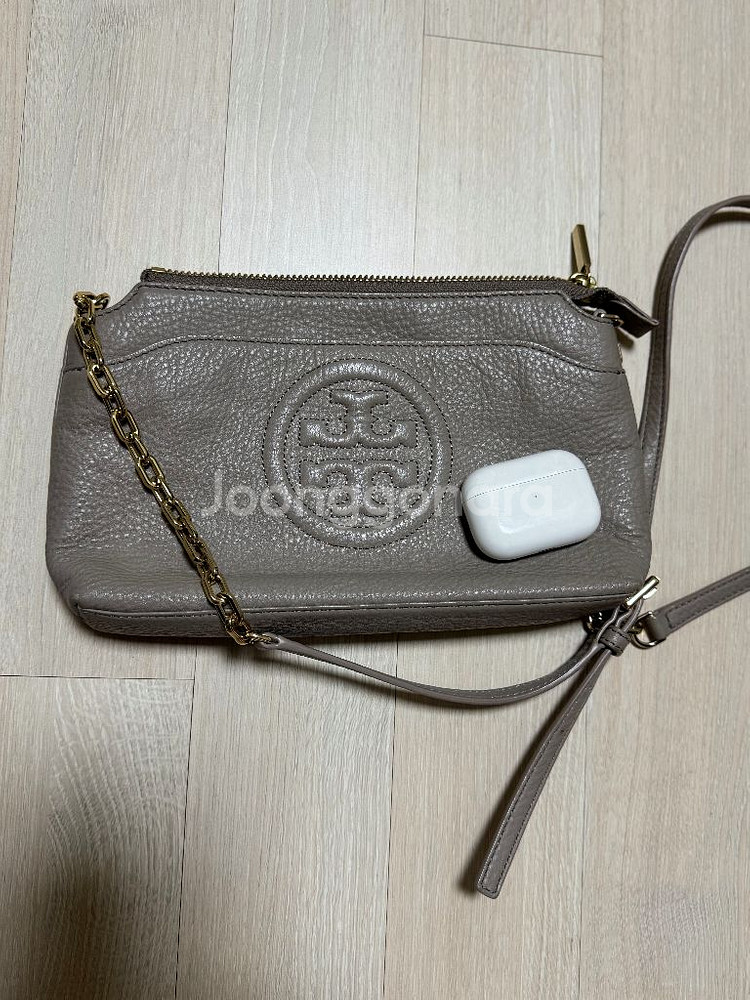 토리버치 핸드백--2