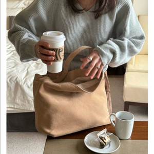 브론즈 캐시미어 니트 소라색