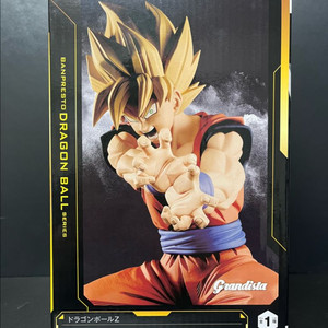 드래곤볼 손오공 초사이언 그란디스타 피규어