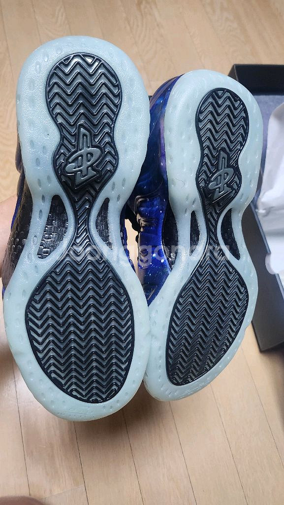 나이키 갤럭시--7