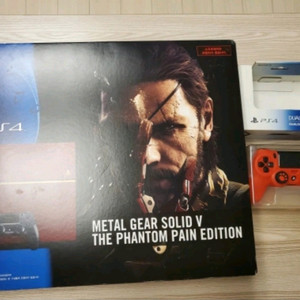 PS4 메탈기어 팬텀페인 에디션 한정판 2TB