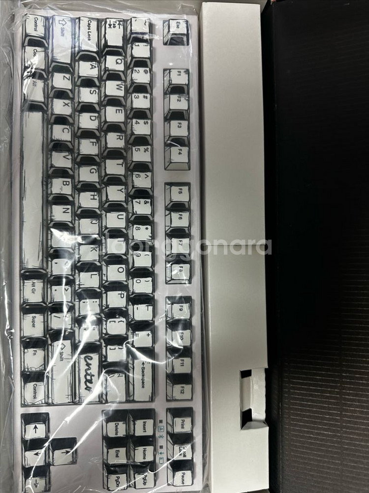 레오폴드 FC750bt +만화 키캡 (갈축)--4