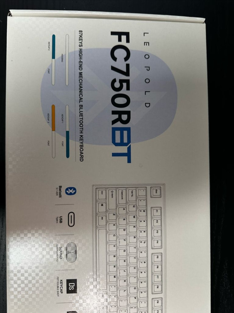 레오폴드 FC750bt +만화 키캡 (갈축) 이미지