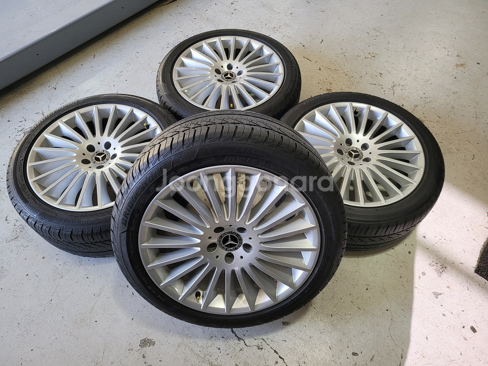 벤츠W222 S클래스 마차19인치 순정품휠타이어--3