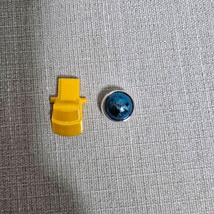 더합체 다간 지구본, 가온 턱가리개