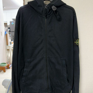 스톤아일랜드 후드집업