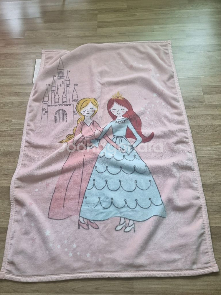 공주캐릭터 담요--2