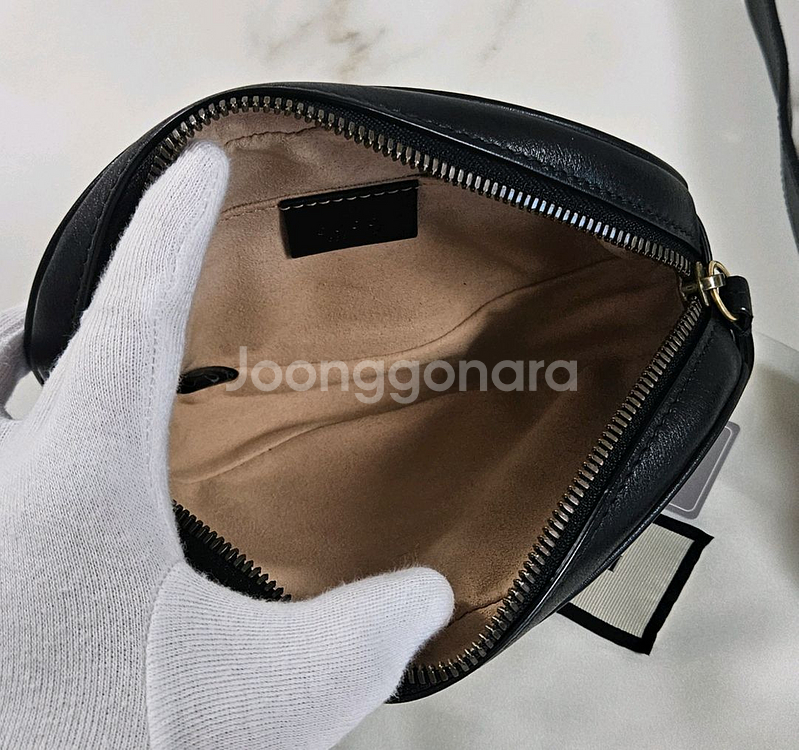 구찌 벨트백 힙색 블랙색상--3