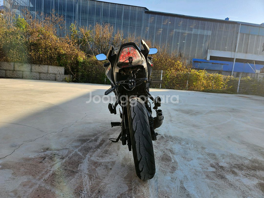 혼다CBR125/16년식/6만키로/150만원/풀튜닝--7