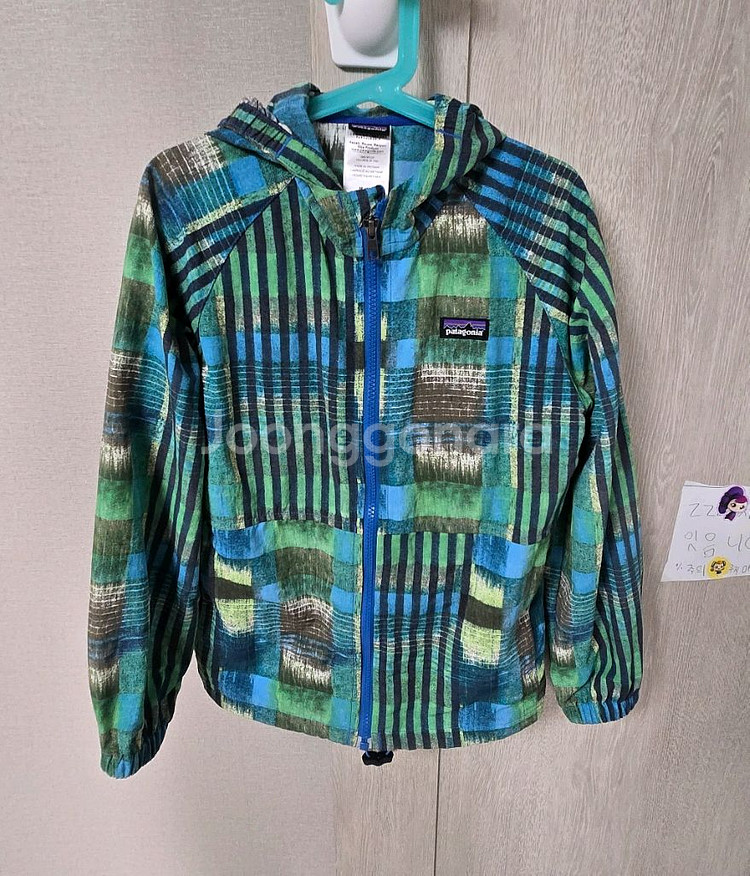 파타고니아 키즈 바람막이 M 10--0