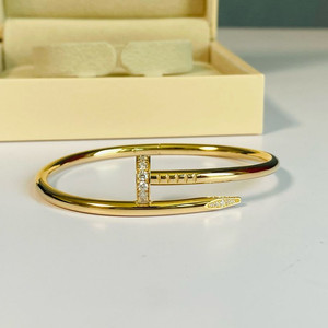 까르띠에 저스트앵끌루 못팔찌 18K제작