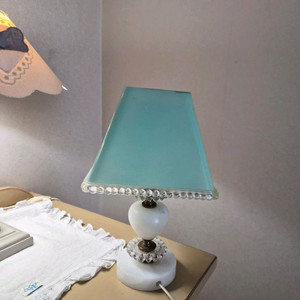 빈티지 밀크글라스 램프