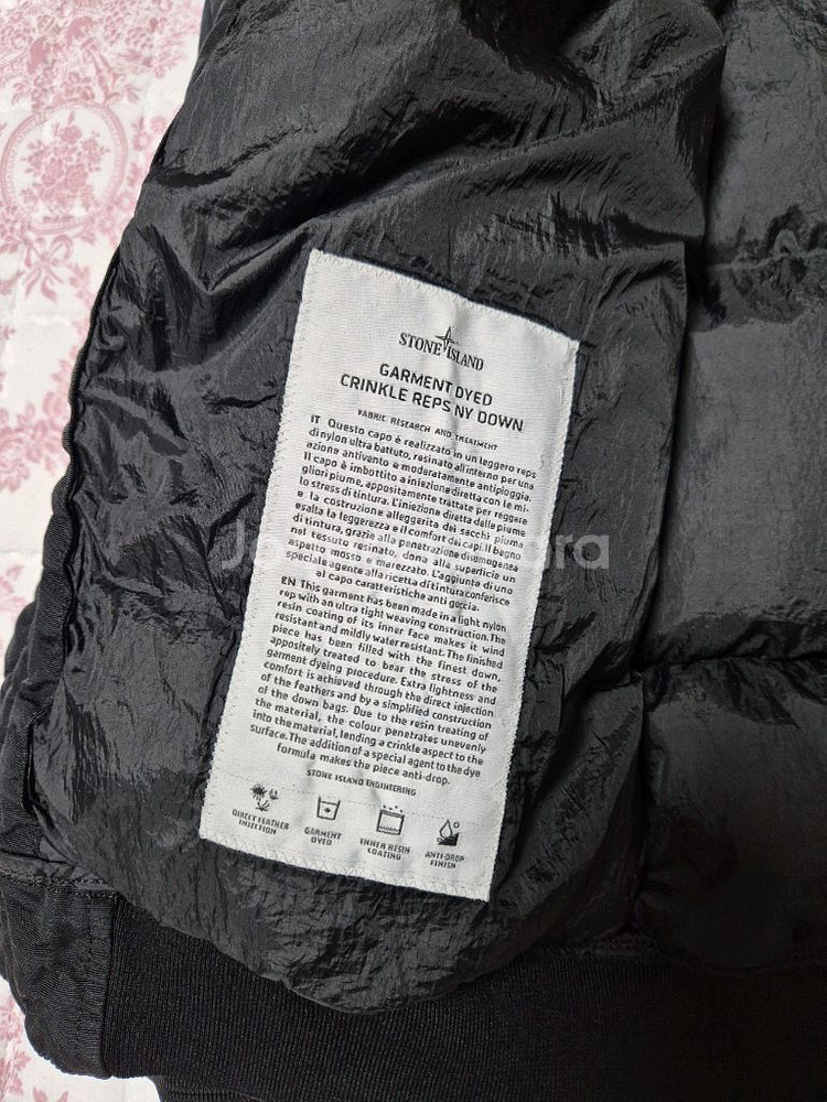 정품 스톤아일랜드 크링클랩스 패딩 95-M 블랙--6