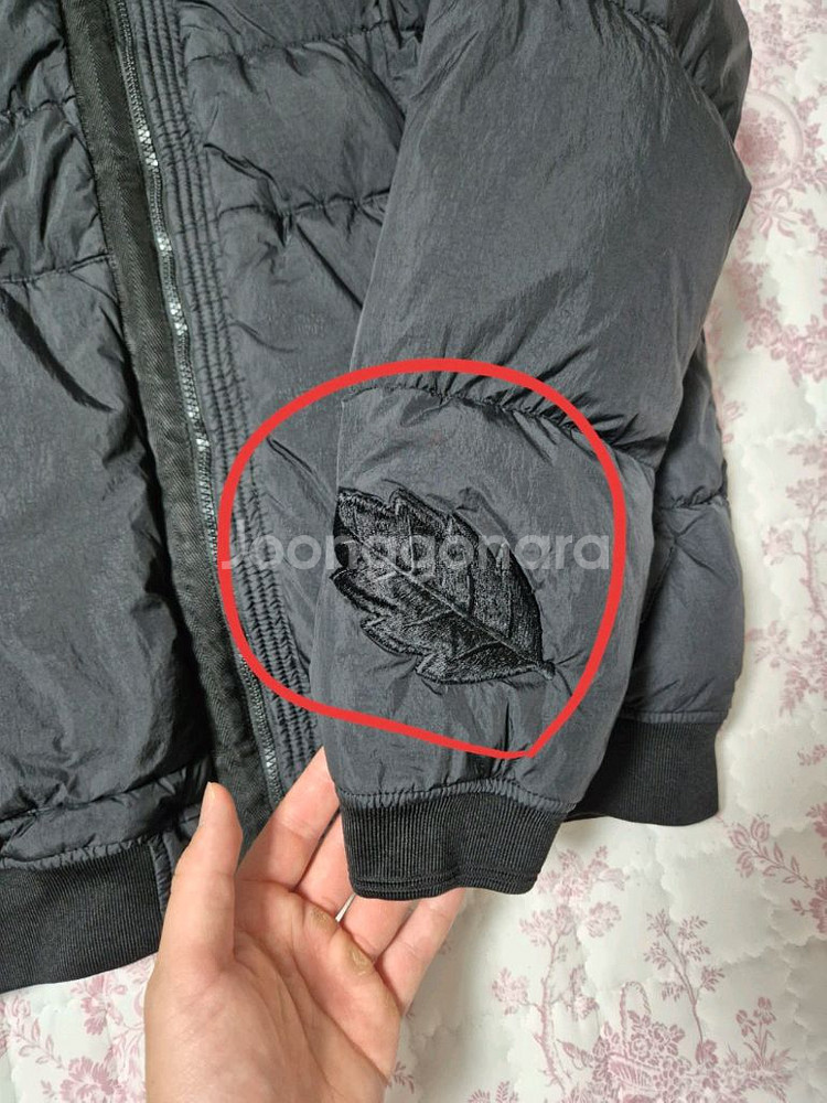 정품 스톤아일랜드 크링클랩스 패딩 95-M 블랙--9