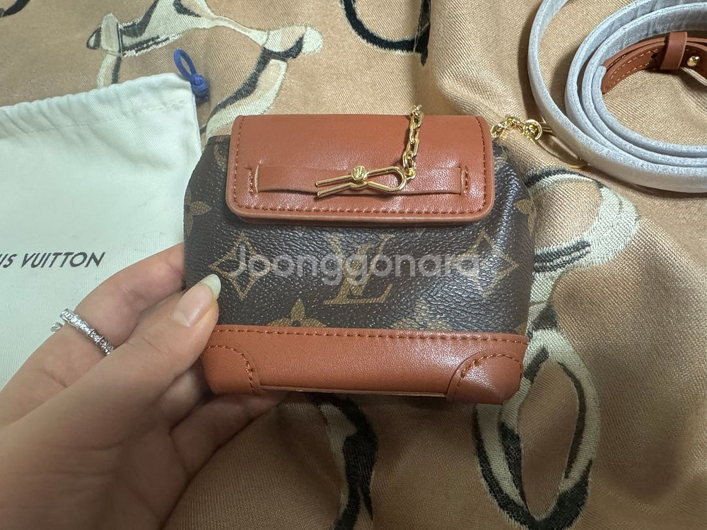 루이비통 키링 (새상품)--1