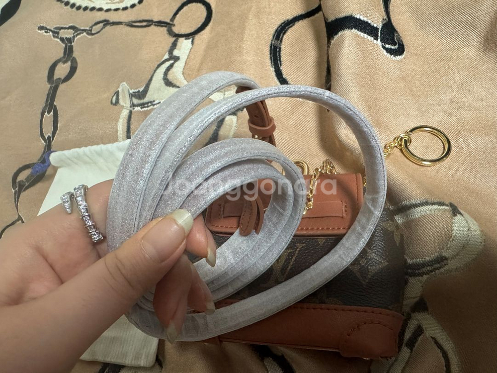 루이비통 키링 (새상품)--2