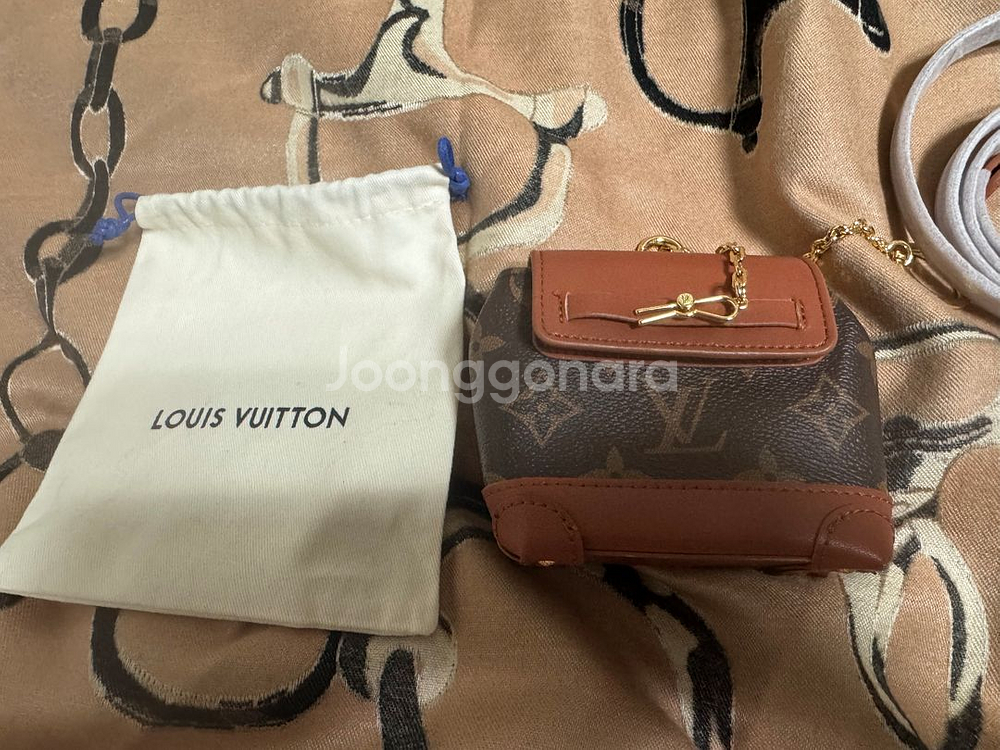 루이비통 키링 (새상품)--0