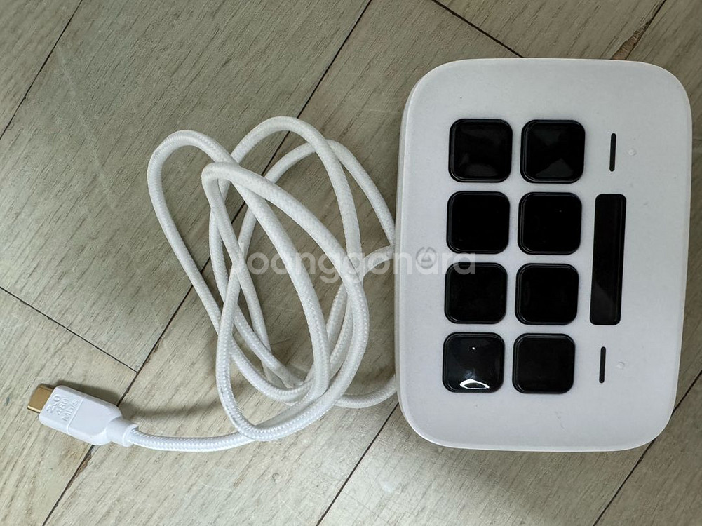 [택포] 엘가토 스트림덱 네오 StreamDeck Ne--1