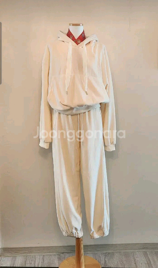 마리틀 malittle 톰벨벳셋업 아이보리 (새제품)--3