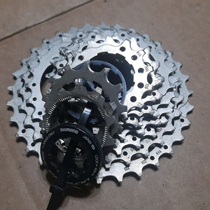 거의 새거 울테그라 11단 32T