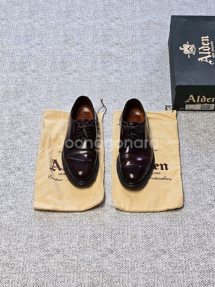 알든 990 7E사이즈 판매합니다--1