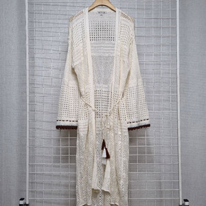 써스데이아일랜드 니트가디건 M (오픈형)